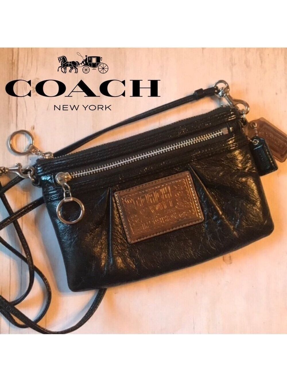 Coach Signature Poppy Black Patent Leather Clutch Hand Bag Purse